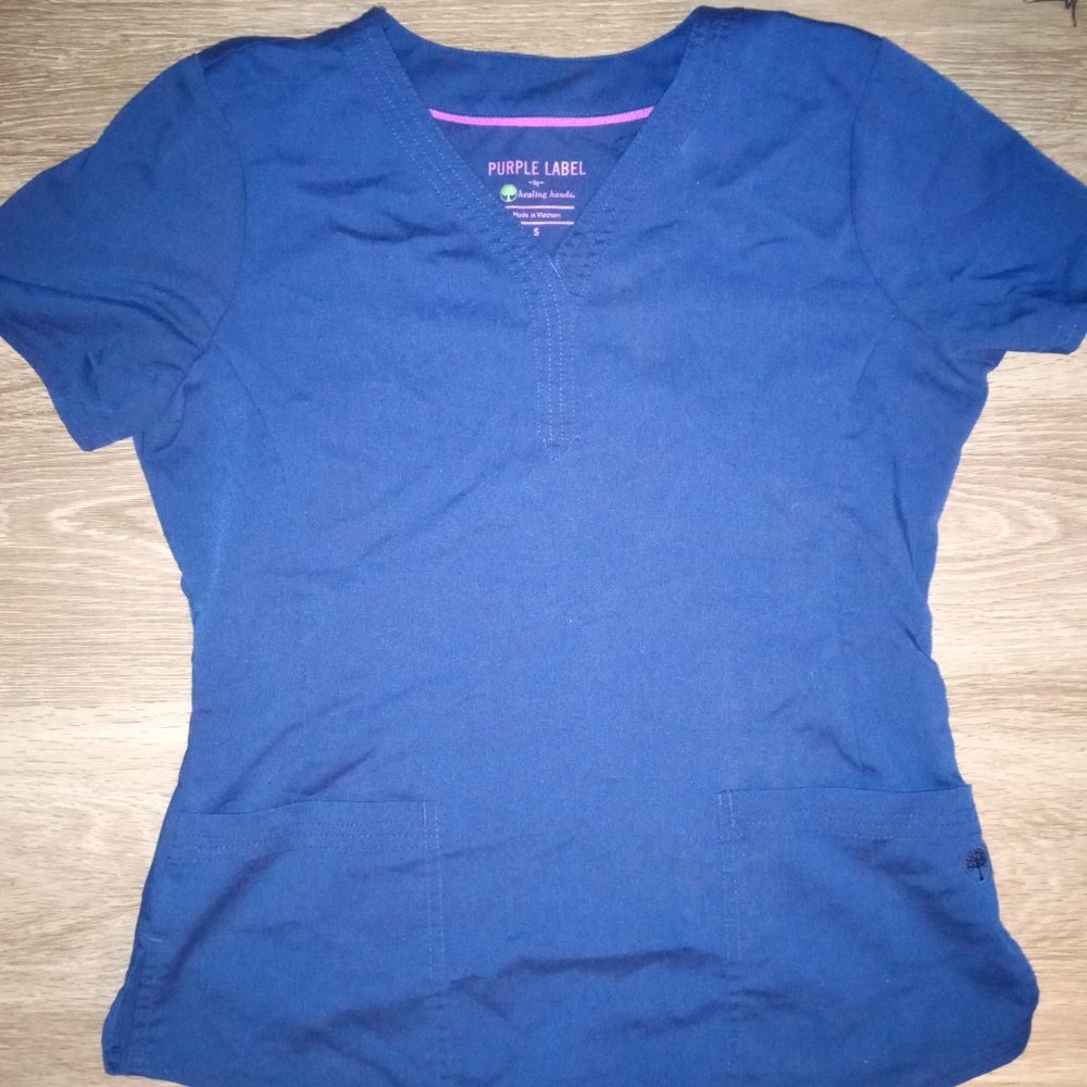 Scrub top